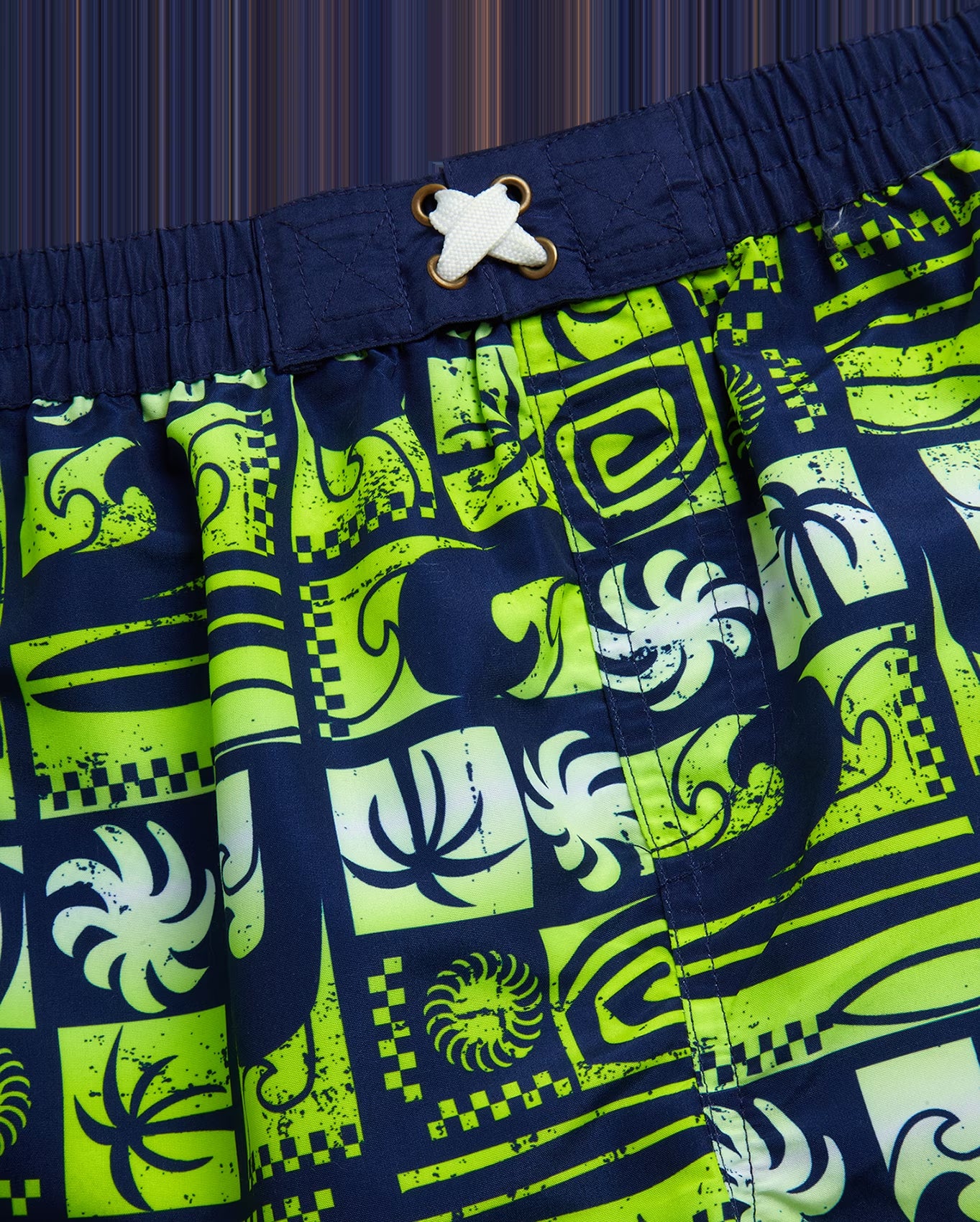 Boys' Rashguard Set - Short Sleeve Swim Shirt and Bathing Suit Set (Size: 4-12)